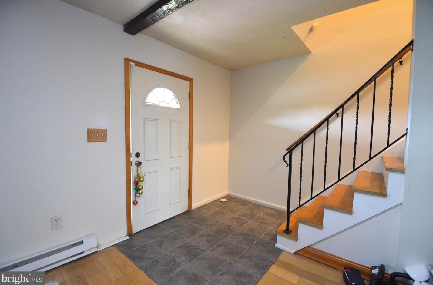 2727 Diane Blvd, Allentown, PA 18109-3059