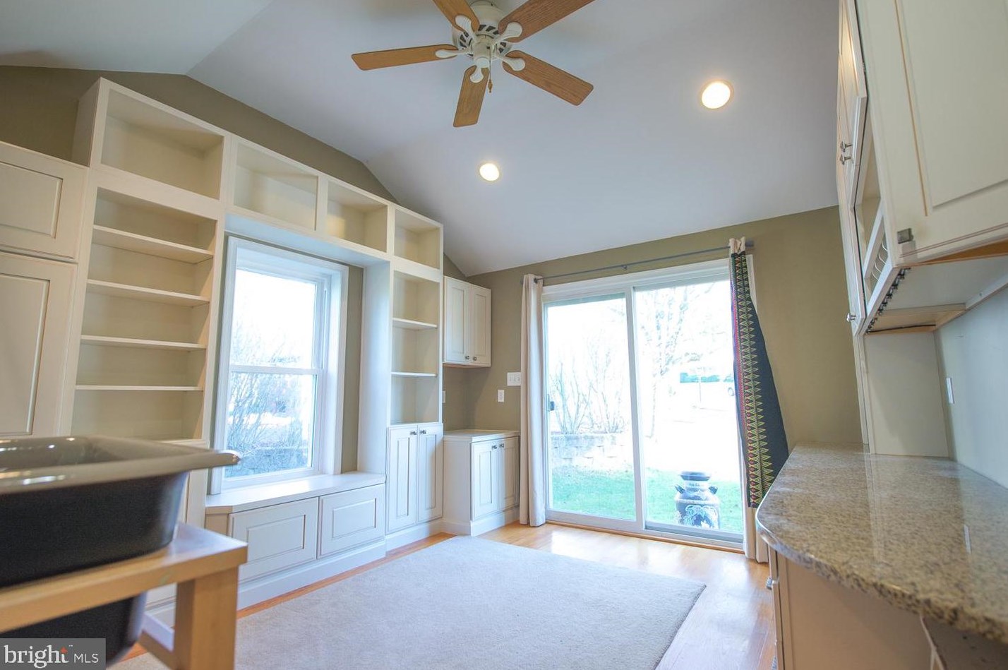 1015 7 St, Emmaus PA 18049-1607 exterior