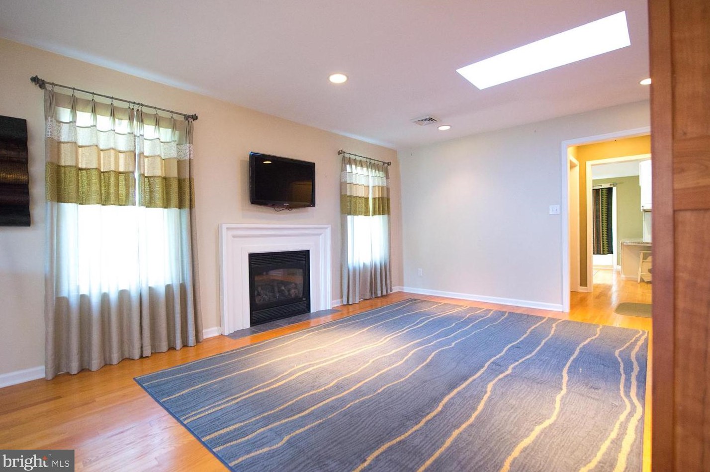 1015 7 St, Emmaus PA 18049-1607 exterior