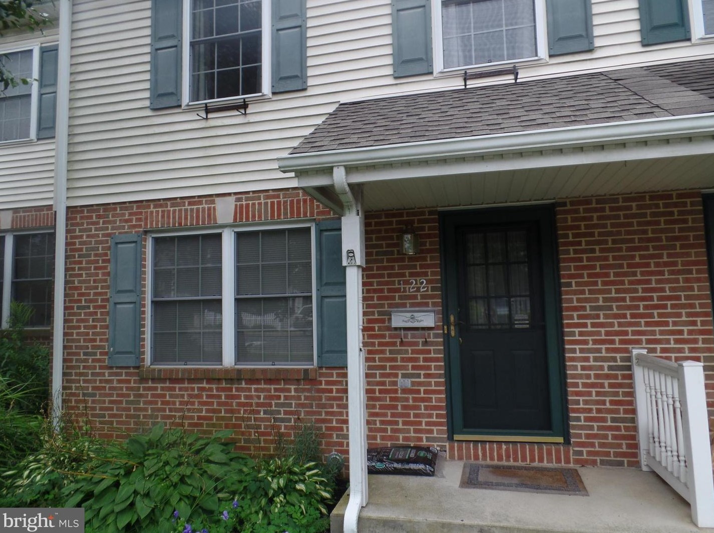 122 N 5th St, Emmaus, PA 18049