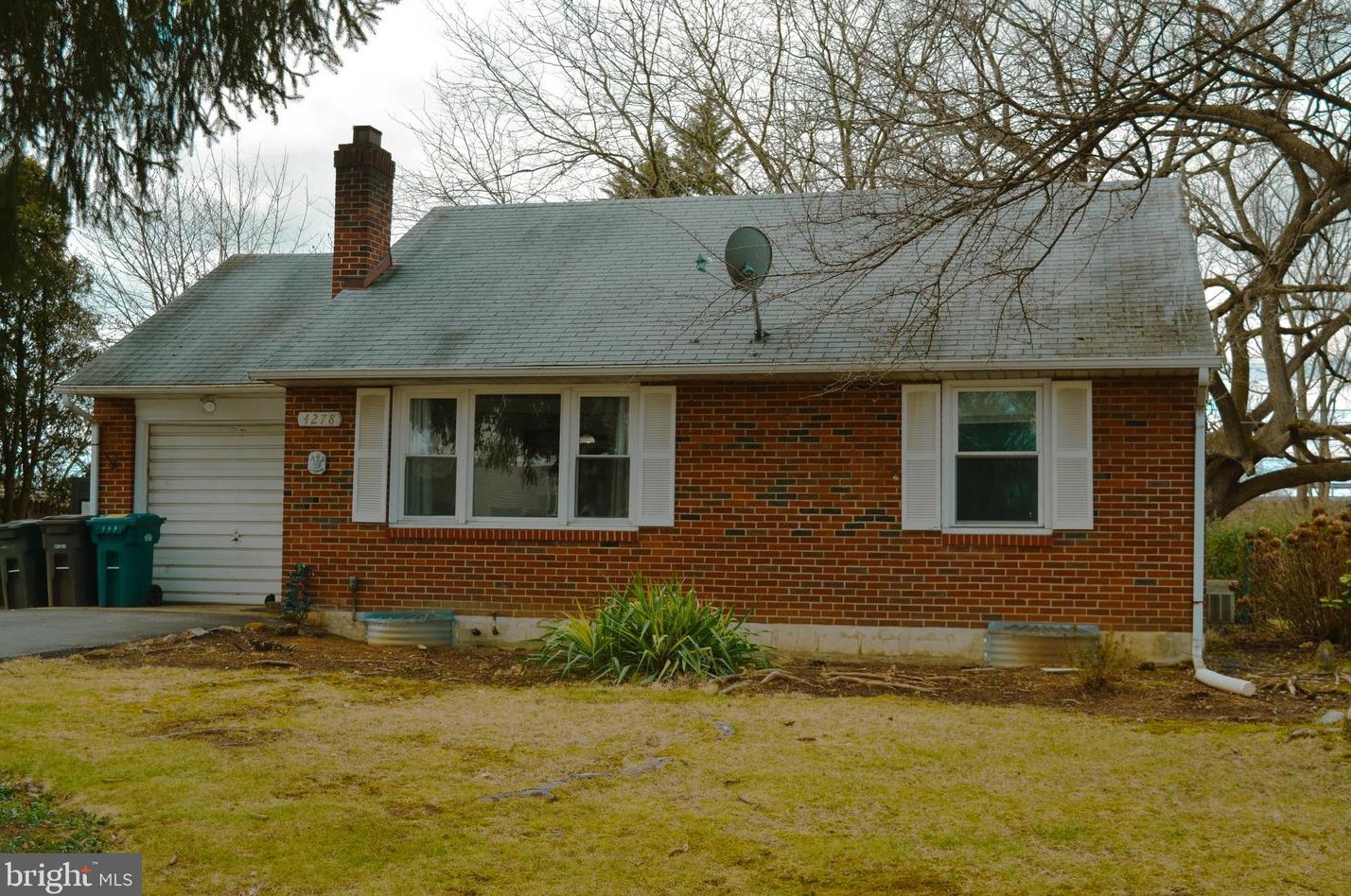 4278 Windsor Dr, Allentown, PA 18104-4437