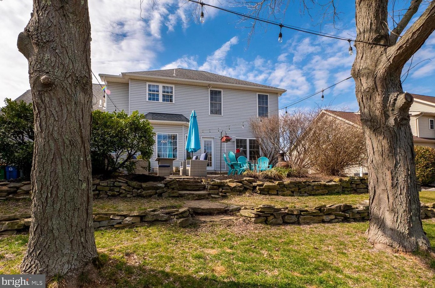 3247 Watermill Dr, Macungie, PA 18062