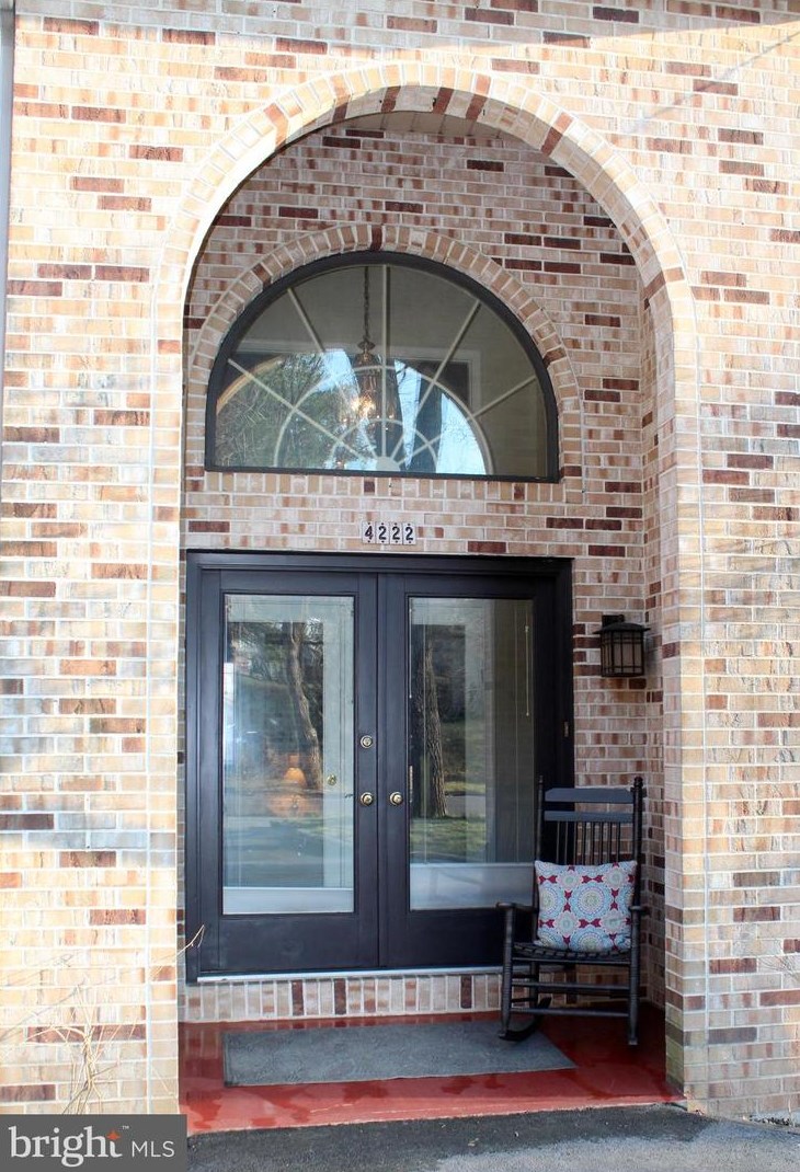 4222 Chew St, Allentown, PA 18104-5104
