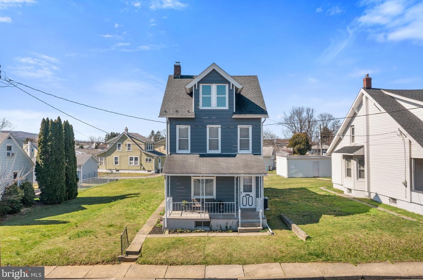 1616 Chapel Ave, Allentown PA  18103-5043 exterior