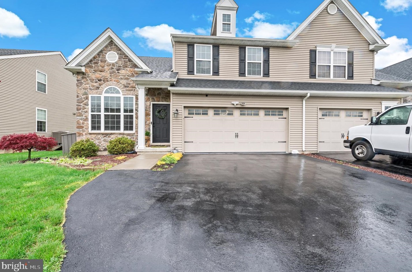 2345 Creekside Dr, Ironton, PA 18037