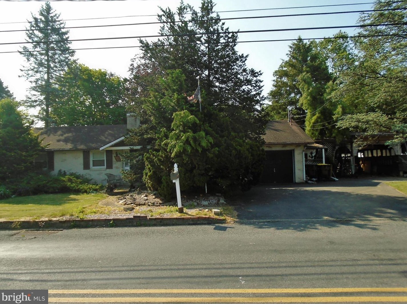 4424 Ramer Rd, Emmaus, PA 18049-3316