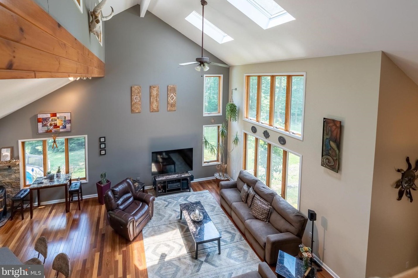 6771 Crown Ln, Zionsville, PA 18092-2327