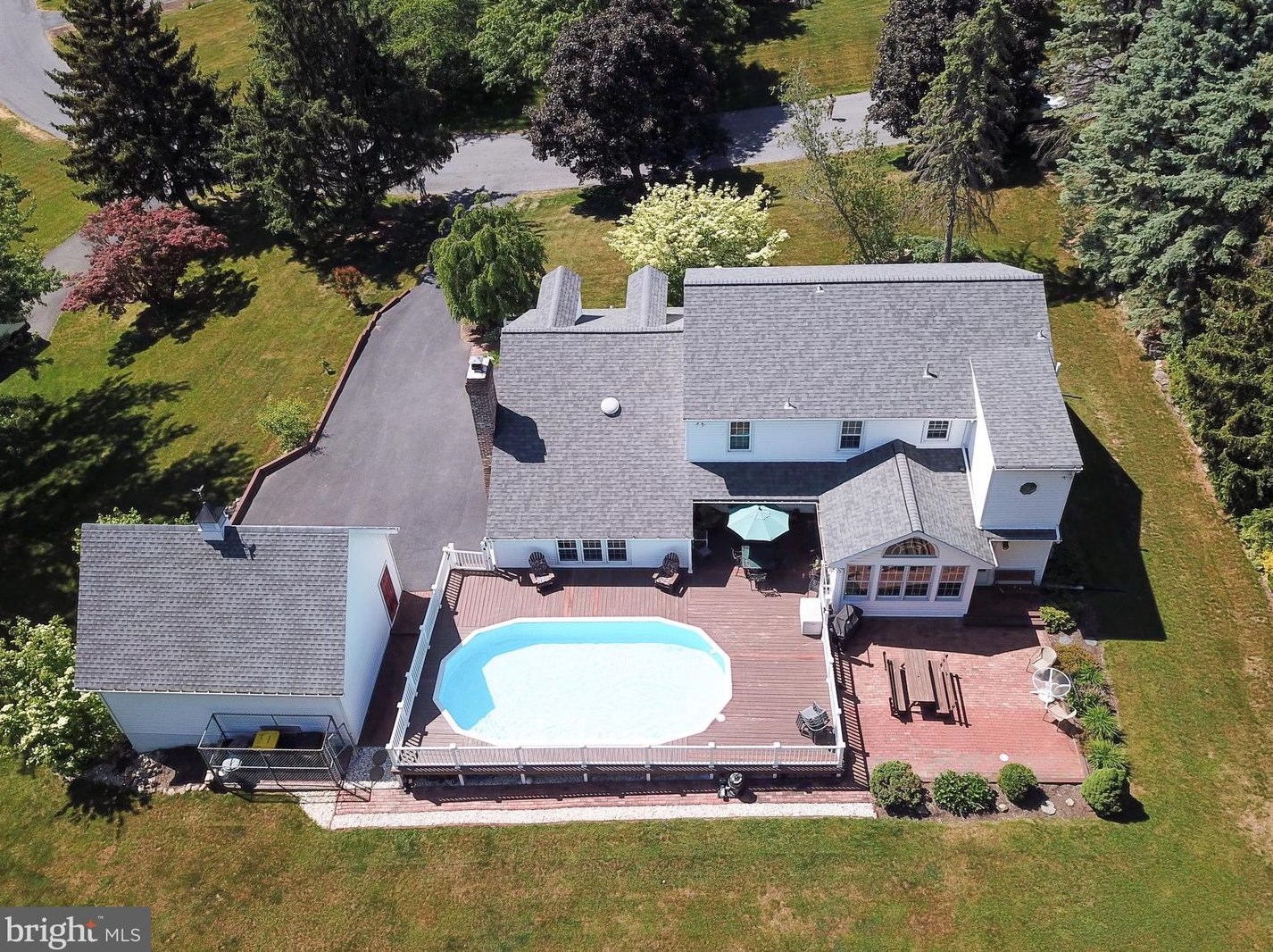 4940 Gwen Cir, Zionsville, PA 18092-2015