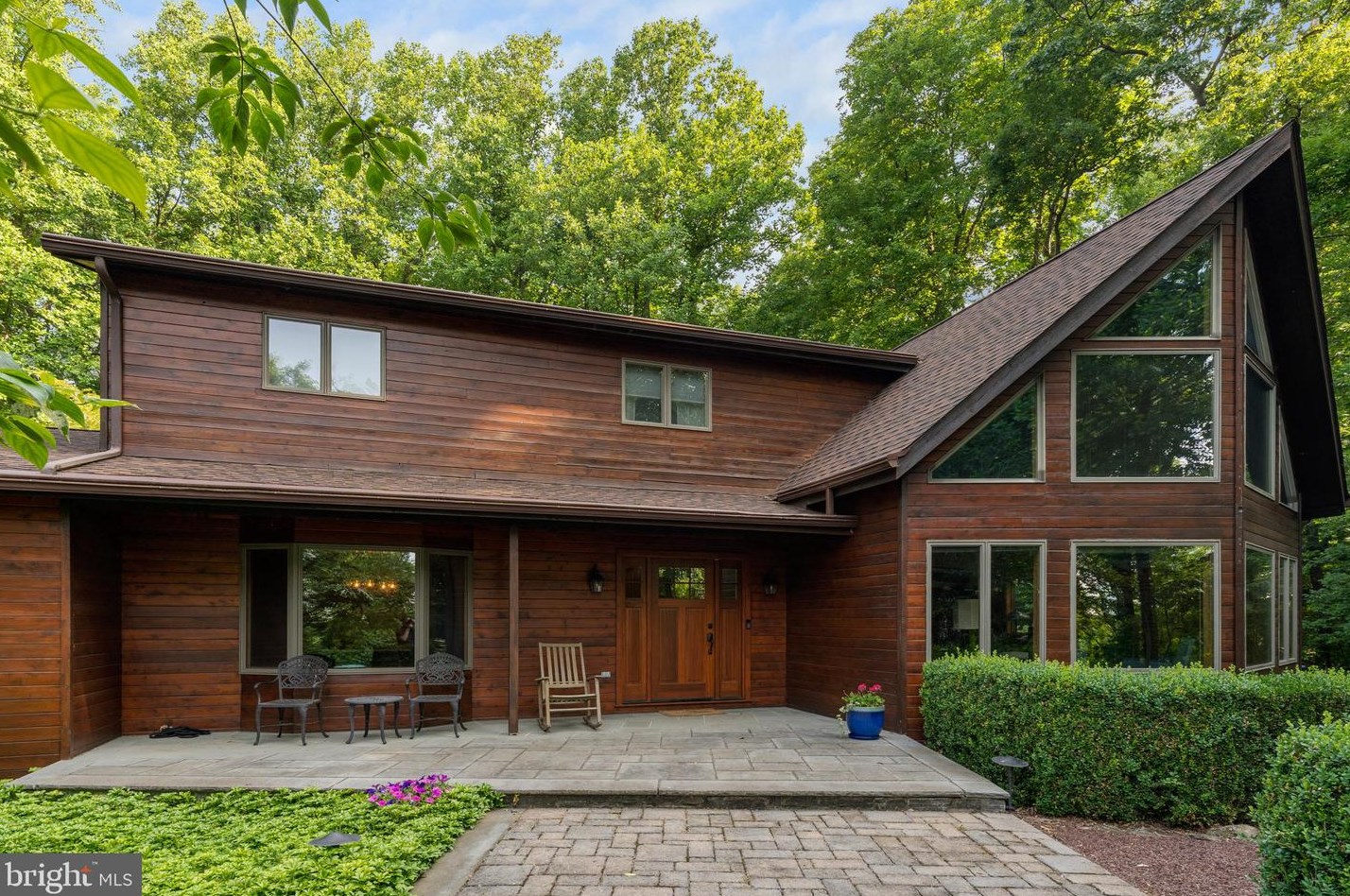 3416 Oak Hill, Emmaus, PA 18049