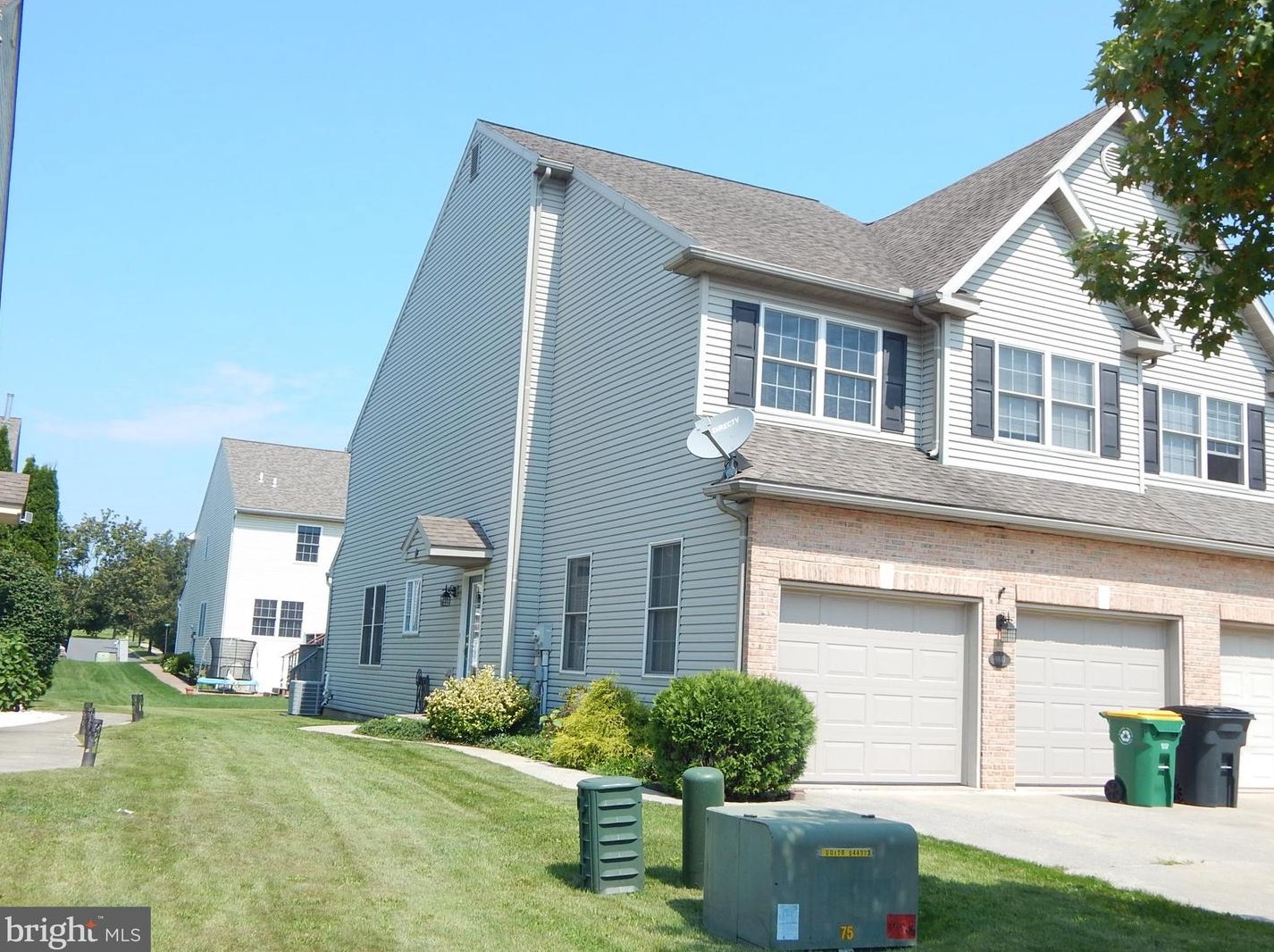 6641 Mine Dr, Macungie, PA 18062