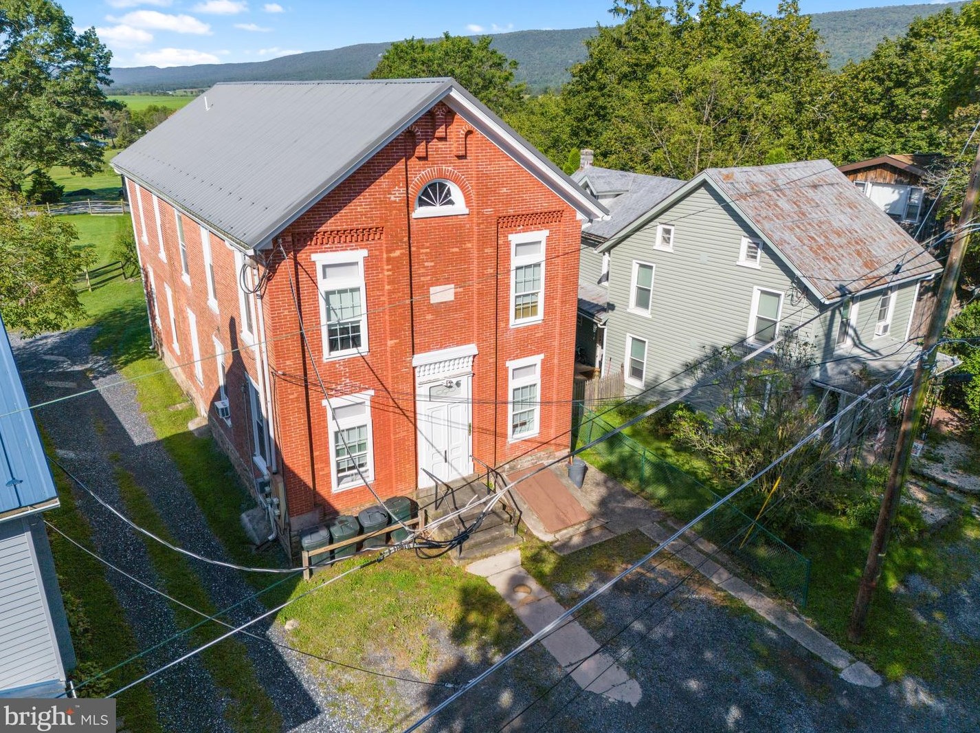 7314 Blue Mountain House Rd, Steinsville, PA 19529-8913