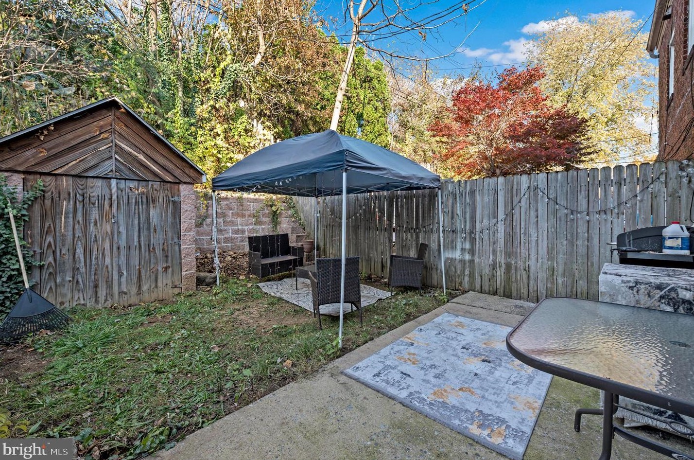 695 Brookdale St, Allentown PA  18103-4841 exterior