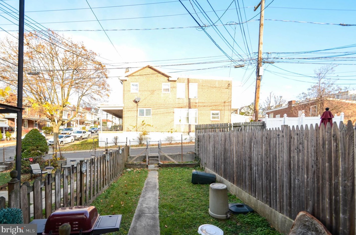 1821 Linden St, Allentown, PA 18104-5635