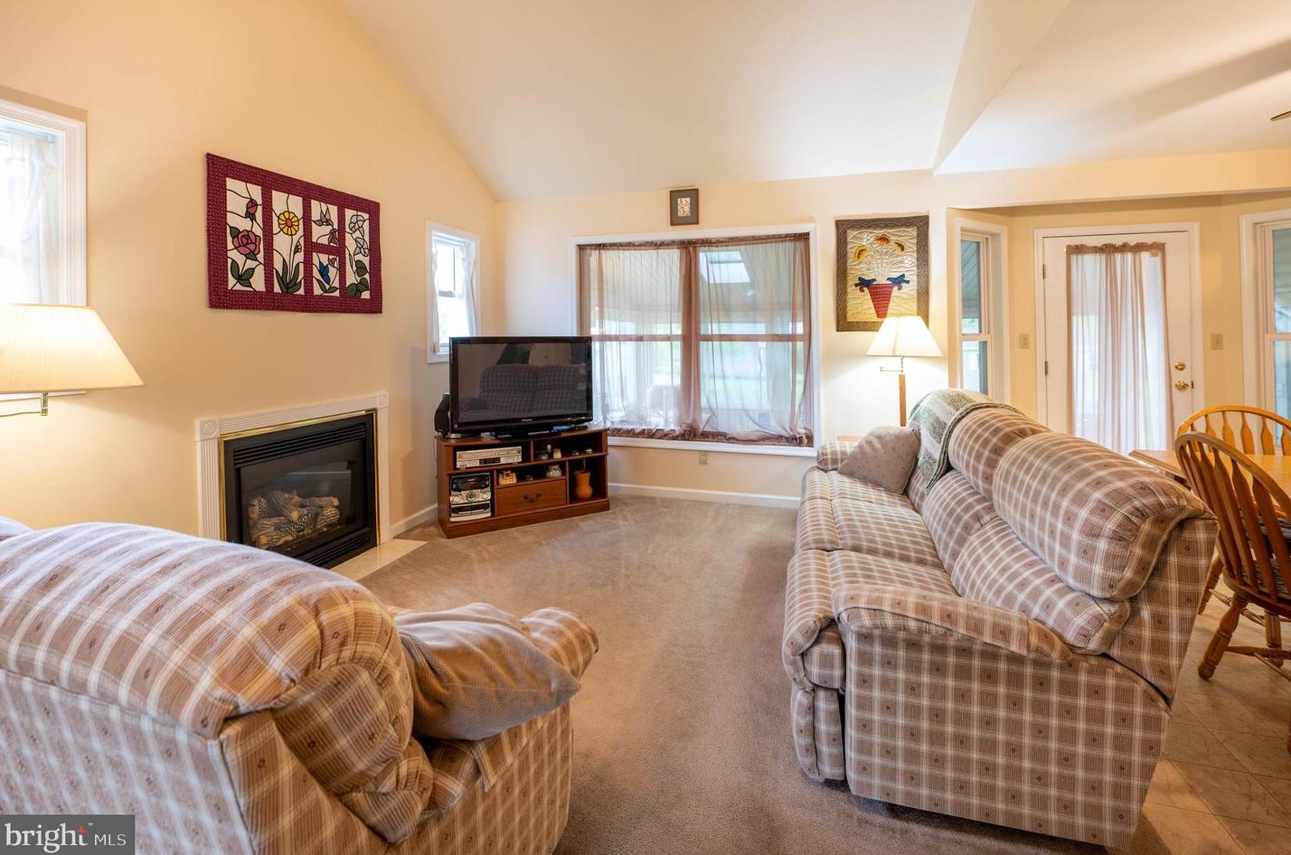 315 Berger St, Emmaus, PA 18049-2307