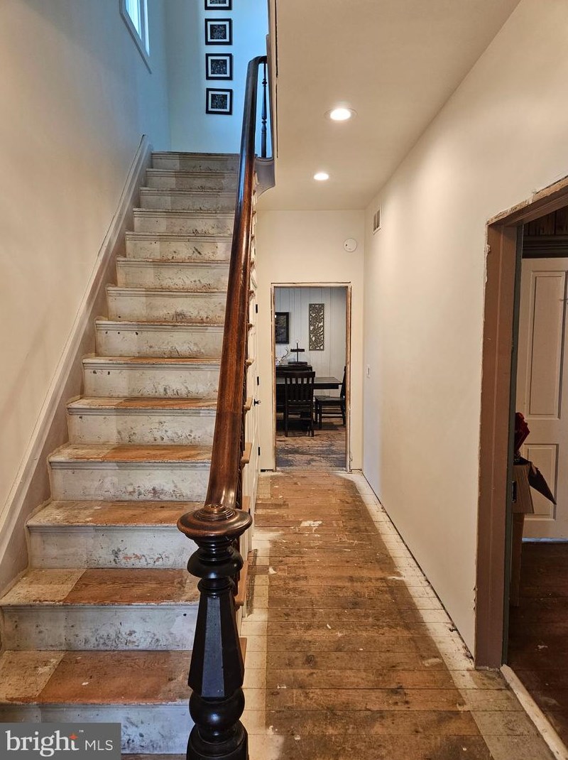 6640 Kings Hwy S, Zionsville, PA 18092