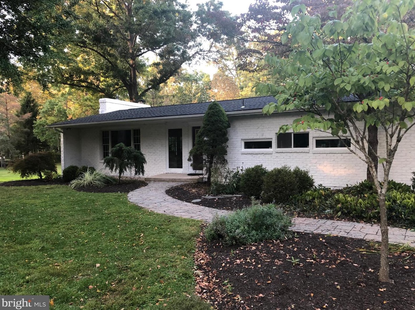 2667 Washington Ln, Bethlehem, PA 18015