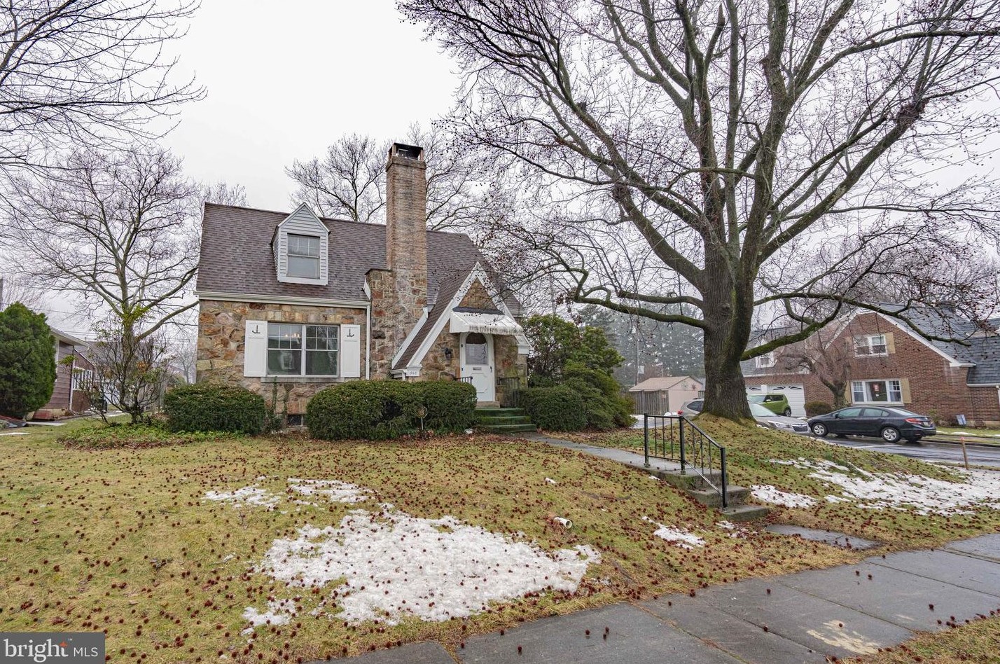 560 N 2nd St, Emmaus, PA 18049