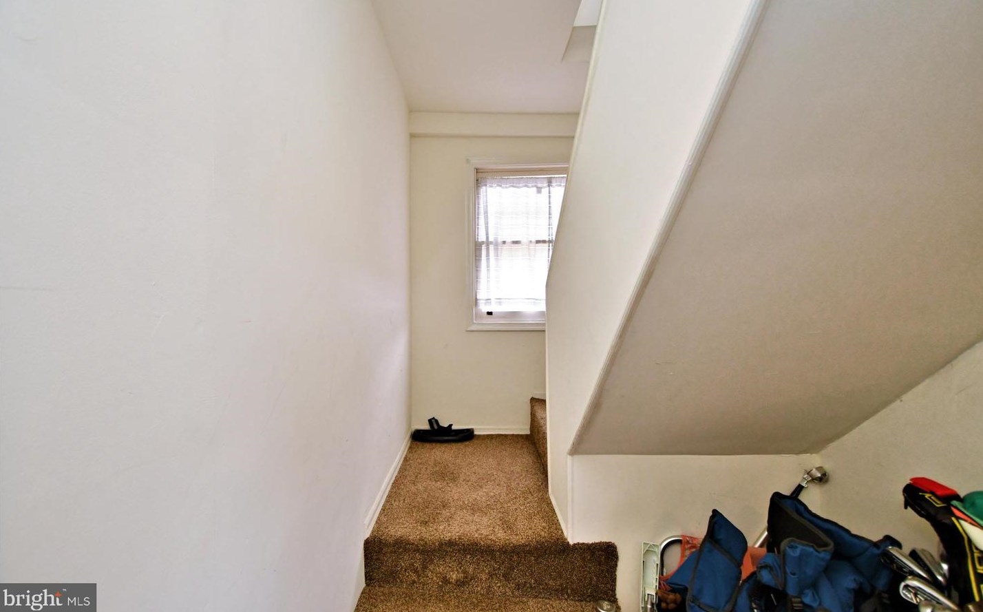 215 Franklin St, Alburtis PA 18011-5008 exterior