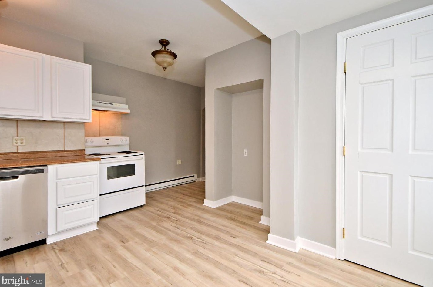 215 Franklin St, Alburtis PA 18011-5008 exterior