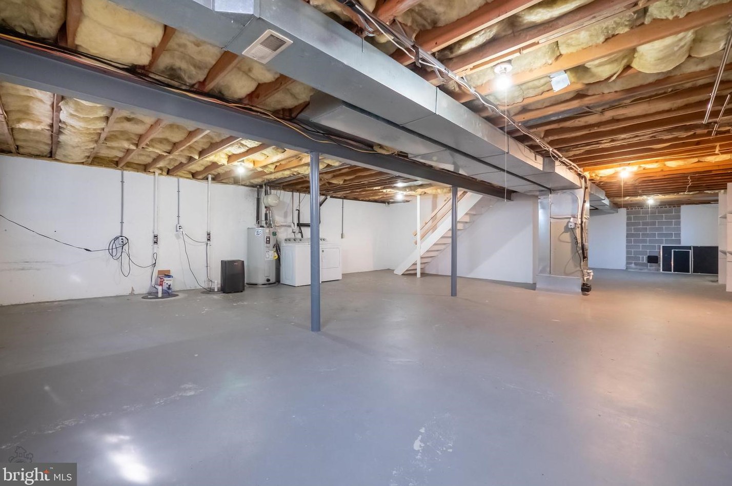 4139 Hickory Rd, Schnecksville PA  18078-2454 exterior