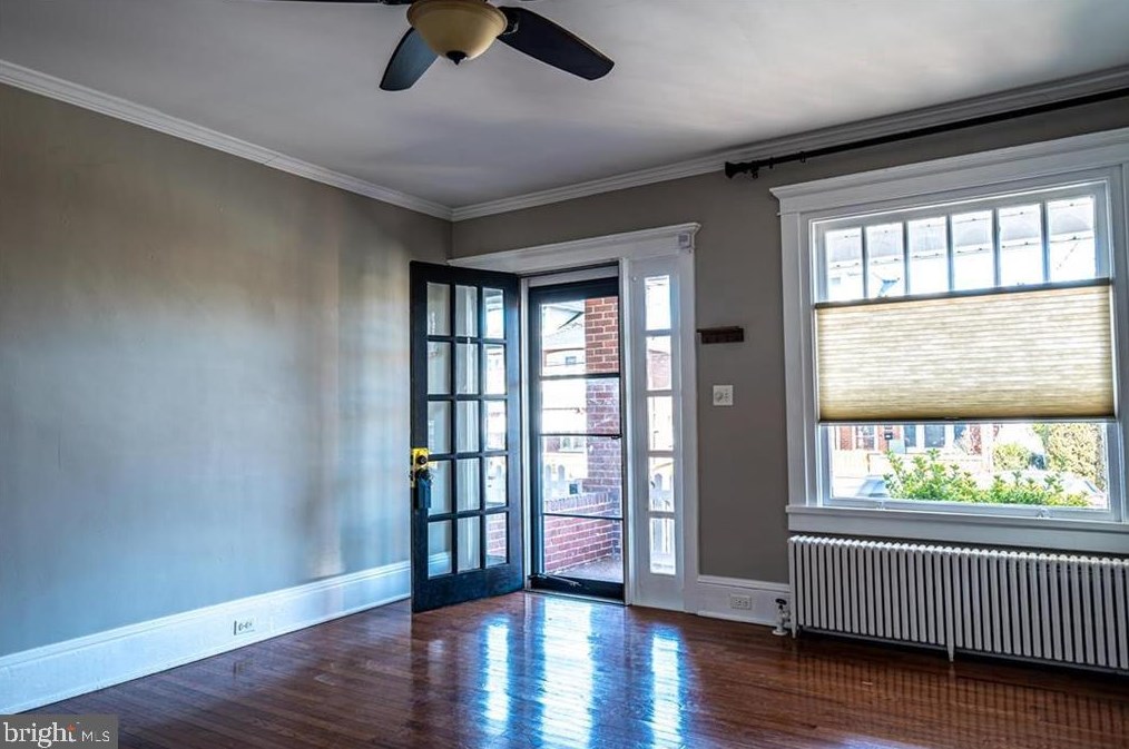 544 3 St, Emmaus PA 18049-3914 exterior