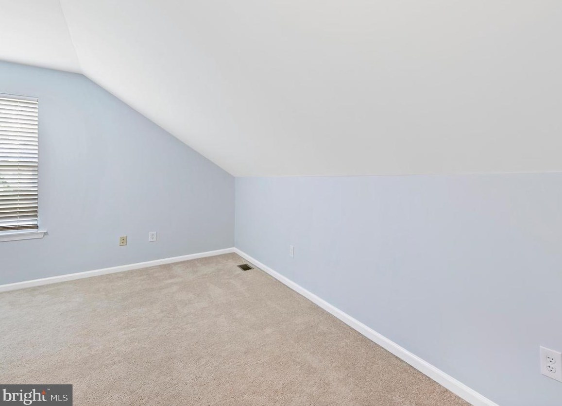 701 Weil St, Bethlehem PA 18015-3948 exterior