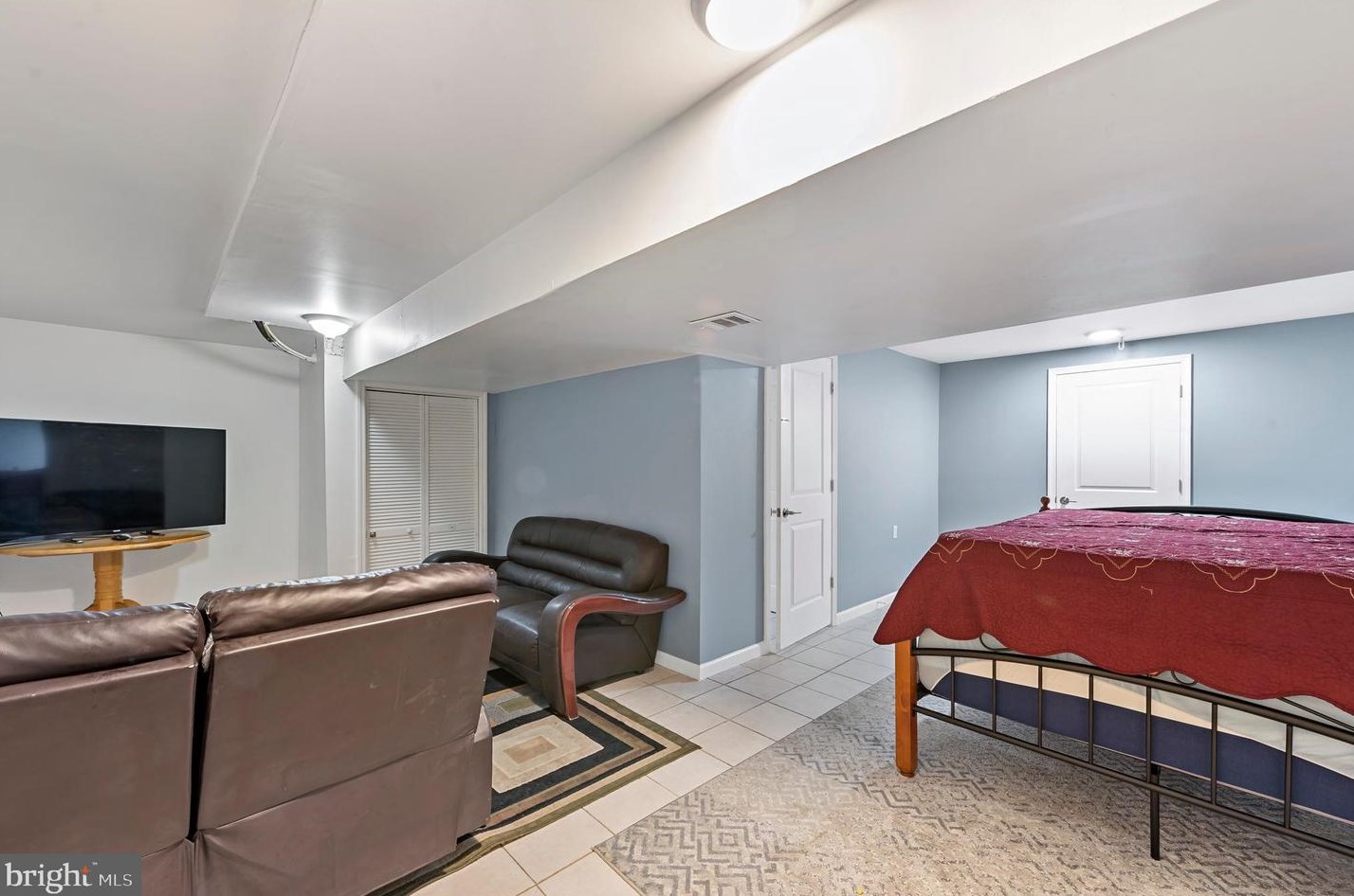 701 Weil St, Bethlehem PA 18015-3948 exterior