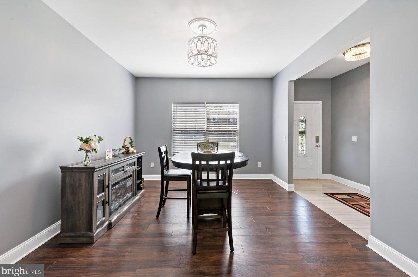 701 Weil St, Bethlehem PA 18015-3948 exterior