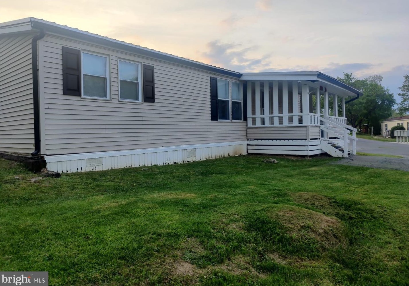 3480 Lil Wolf Dr, Orefield, PA 18069-2135
