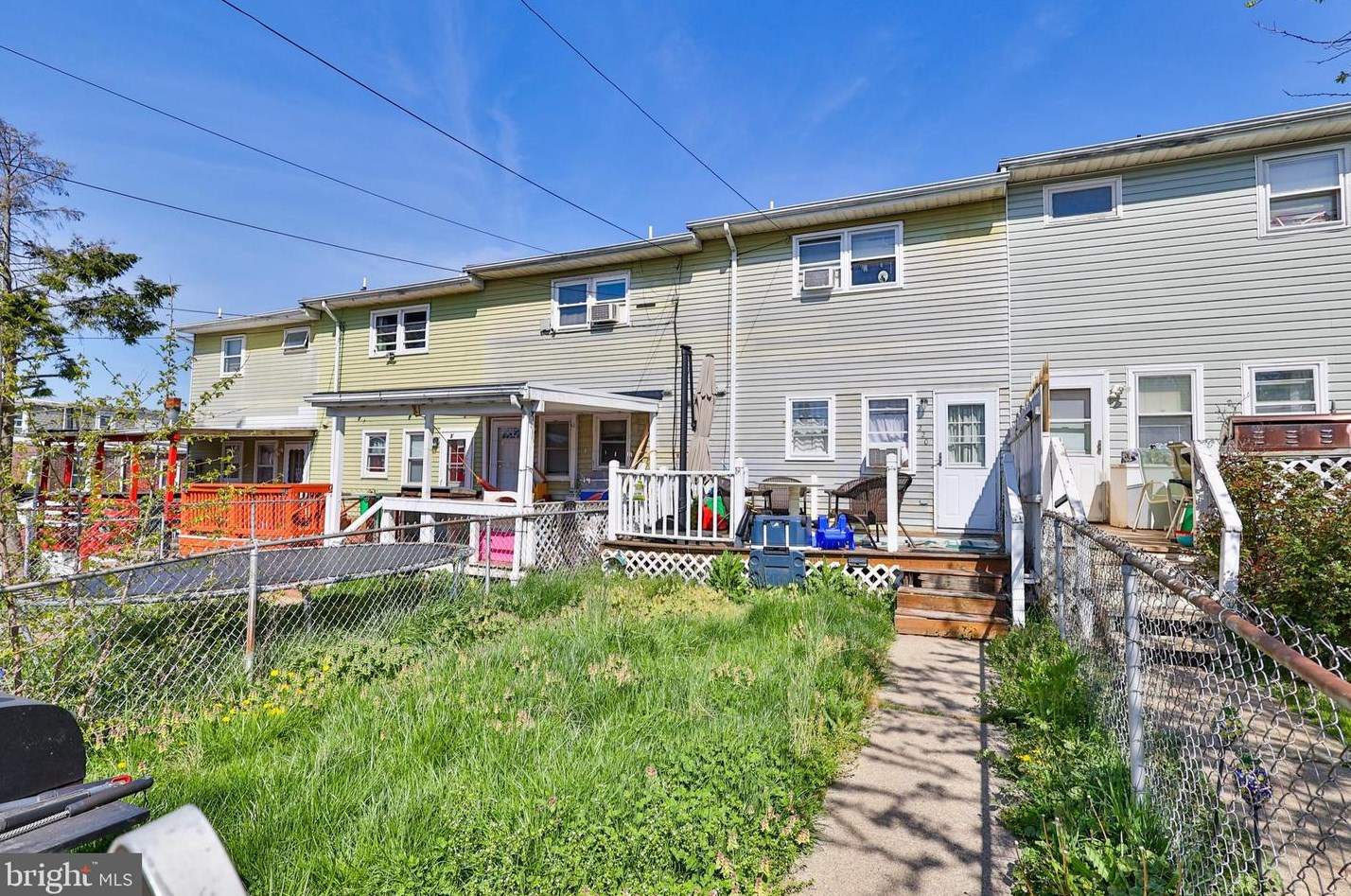 220 Fairview St, Allentown PA  18109-2736 exterior