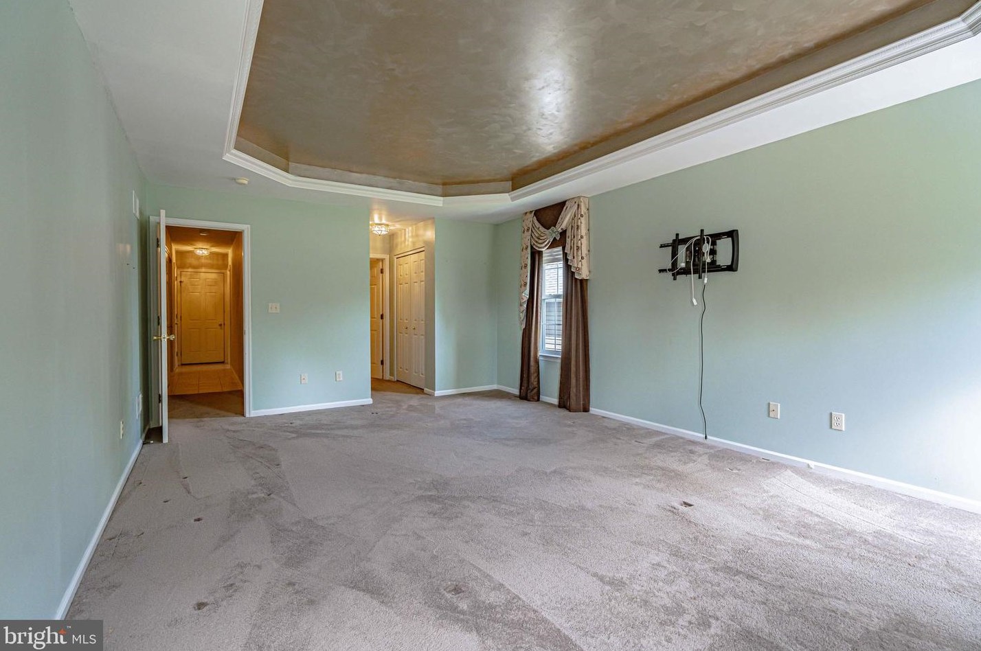 1998 Rolling Mdw Dr, Macungie PA  18062-8870 exterior