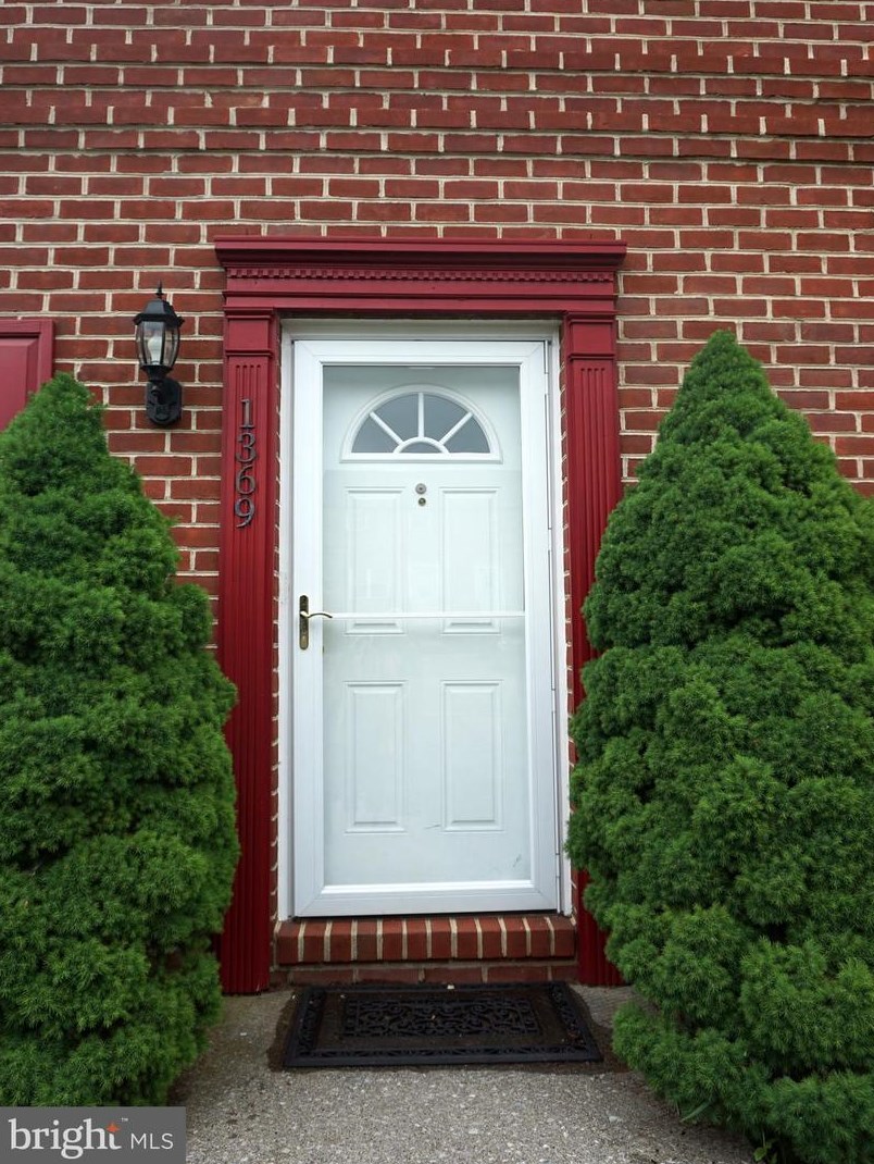 1369 Arch St, Emmaus, PA 18049