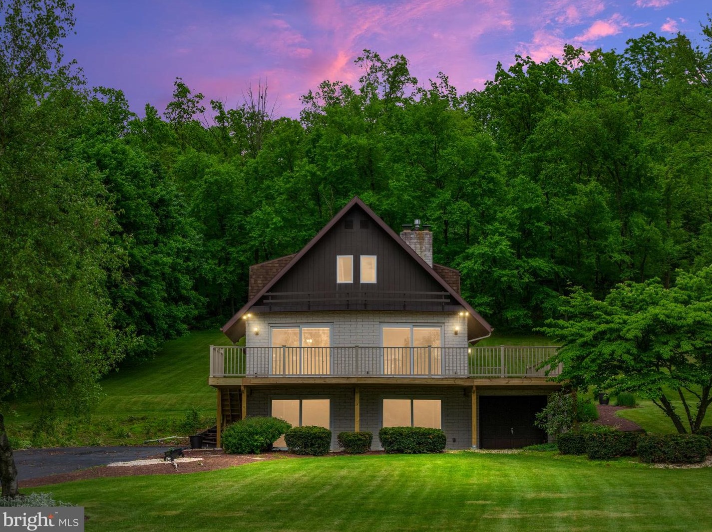 7726 Herstra Ct, New Tripoli, PA 18066-3724