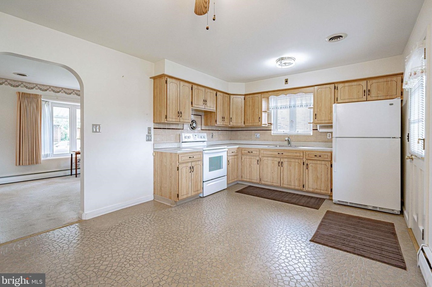 515 Franklin St, Emmaus PA 18049-2111 exterior