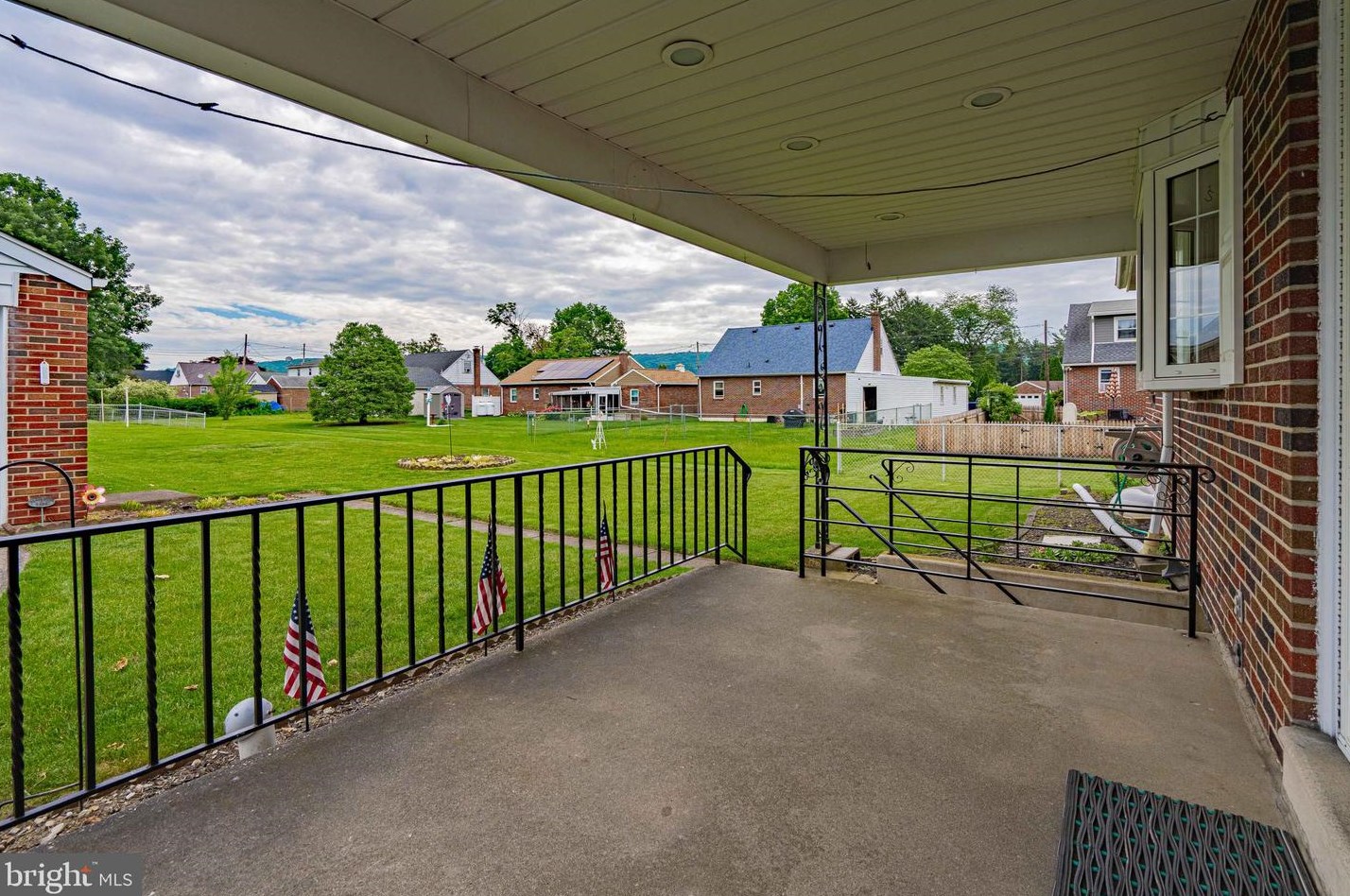 515 Franklin St, Emmaus PA 18049-2111 exterior