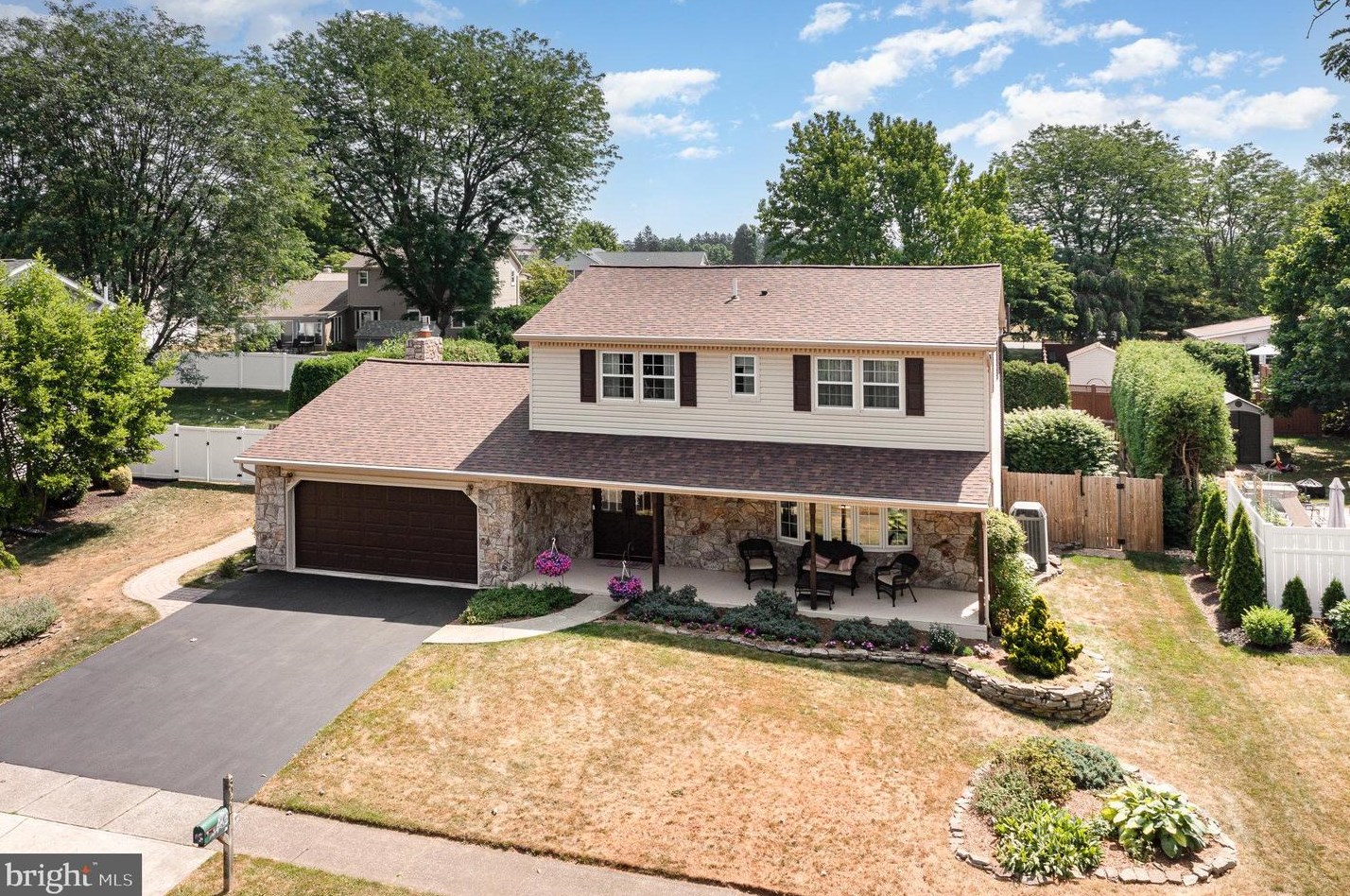 3051 Magnolia Cir, Macungie, PA 18062-9351