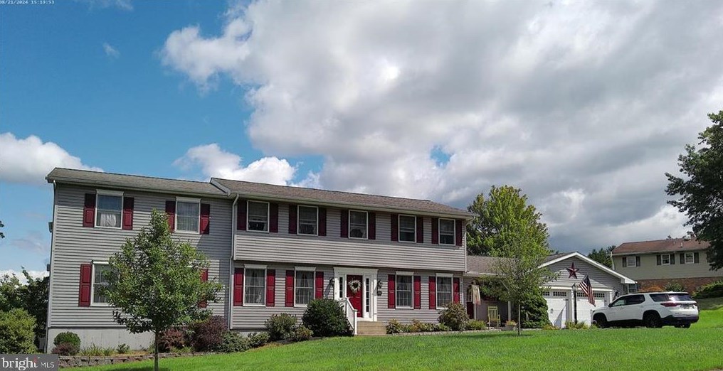 4777 Hilton Rd, Schnecksville, PA 18078