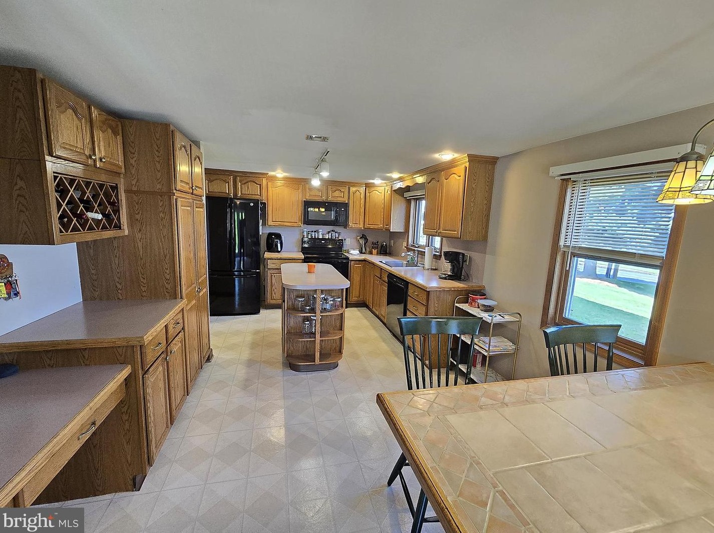 435 5 St, Emmaus PA 18049-4535 exterior