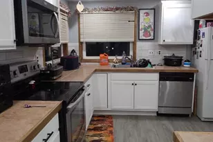 8774 Breinig Run Cir, Breinigsville, PA 18031 - Photo 8