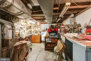 605 1/2 N 16th St, Allentown, PA 18102 - Photo 42