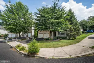 2429 S Front St, Allentown, PA 18103 - Photo 62