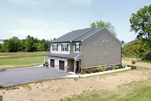 8451 Hamilton Blvd, Breinigsville, PA 18031 - Photo 10