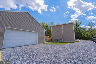 1113 E Emmaus Avenue, Allentown, PA 18103 - Photo 6