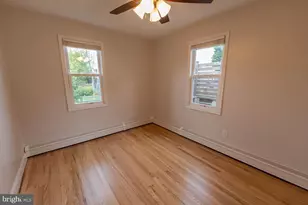 137 Lee St, Emmaus, PA 18049 - Photo 6