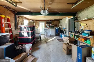 7512 S Main St, Coopersburg, PA 18036 - Photo 36