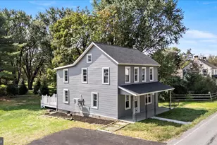 8312 Mertztown Rd, Alburtis, PA 18011 - Photo 2