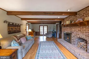 2570 Millbrook Dr, Emmaus, PA 18049 - Photo 10