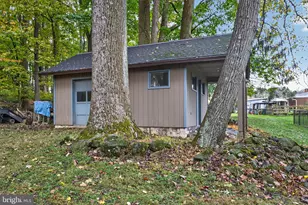 340 Chestnut Hill Rd, Emmaus, PA 18049 - Photo 16