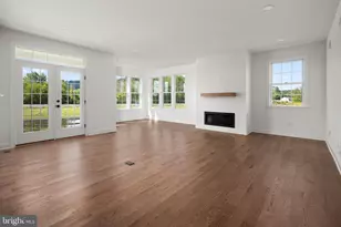 4268 Stonebridge Dr, Bethlehem, PA 18015 - Photo 14