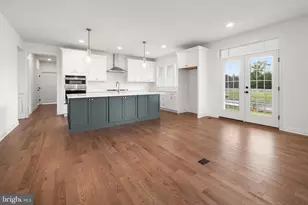 4268 Stonebridge Dr, Bethlehem, PA 18015 - Photo 18